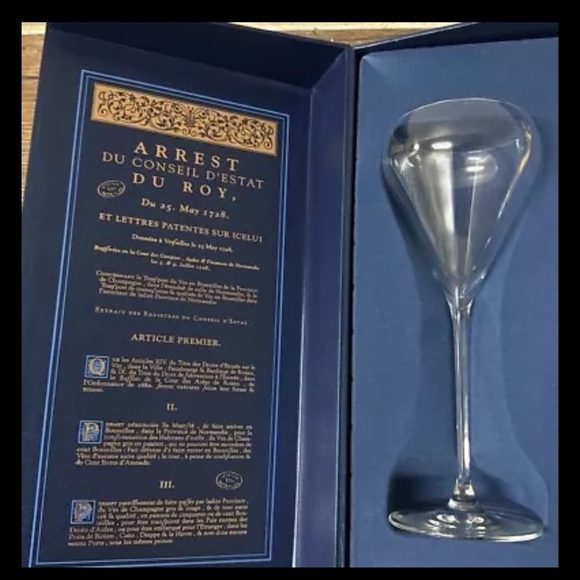 MAISON De VENOGE Epernay LOUIS XV Champagne/Flutes Fleur Box (3 Set Available) - Picture 2 of 4